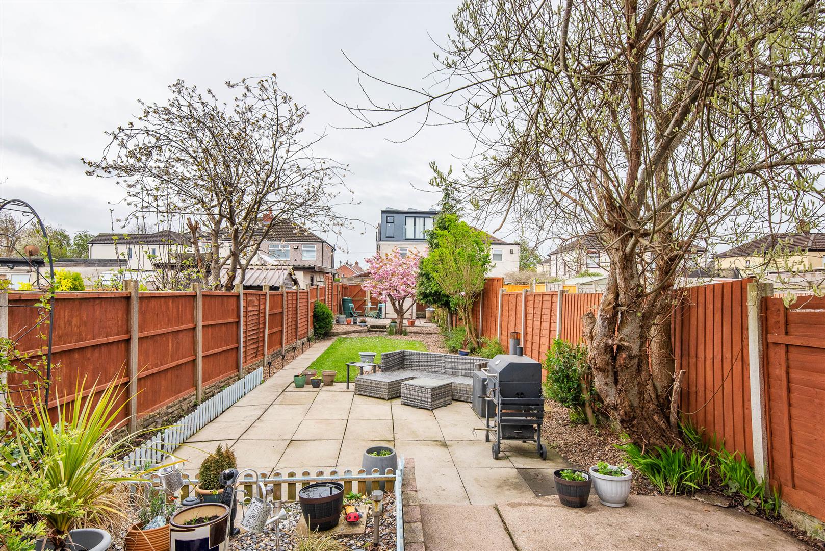 Young Avenue, Leyland